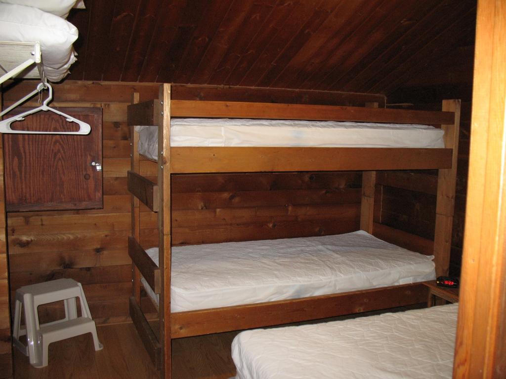 Forest Lake Camping Resort Lakefront Cabin 8 Advance Kültér fotó